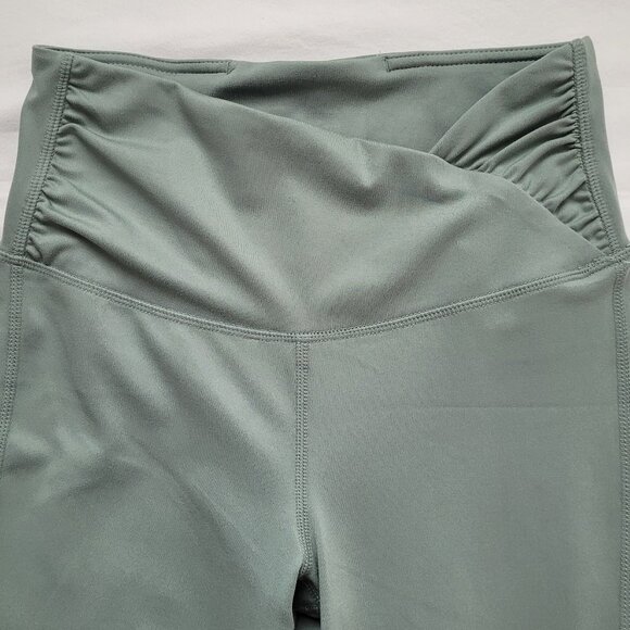 Yogalicious Olive Lux Harmony Lily Pad High-Waisted Flare Leggings Size X-Small - Picture 3 of 10